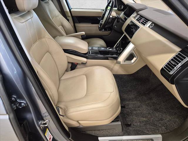 Used 2019 Land Rover Range Rover HSE AWD/4WD image 22