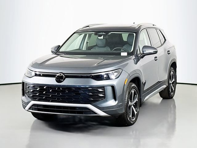 New 2026 Volkswagen Tiguan SE image 3