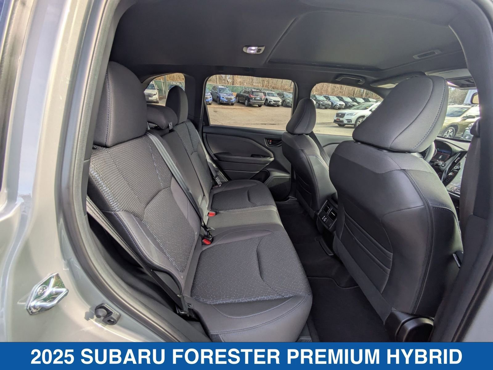 Certified 2025 Subaru Forester Premium AWD/4WD image 35