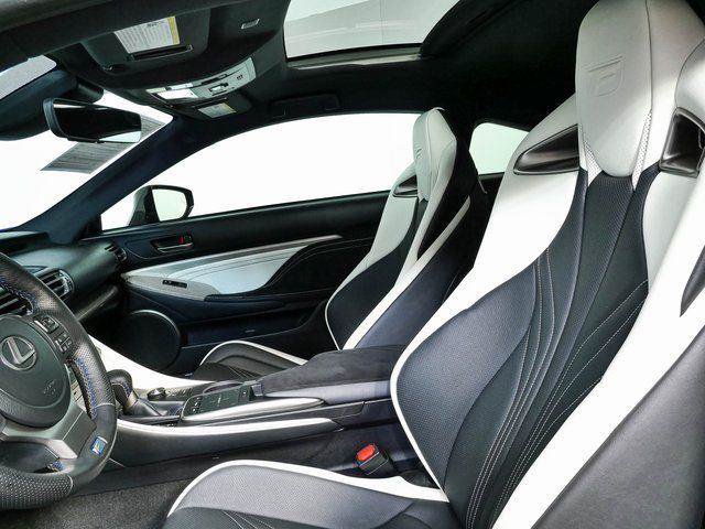 Used 2022 Lexus RC F w/ Premium Package RWD image 5