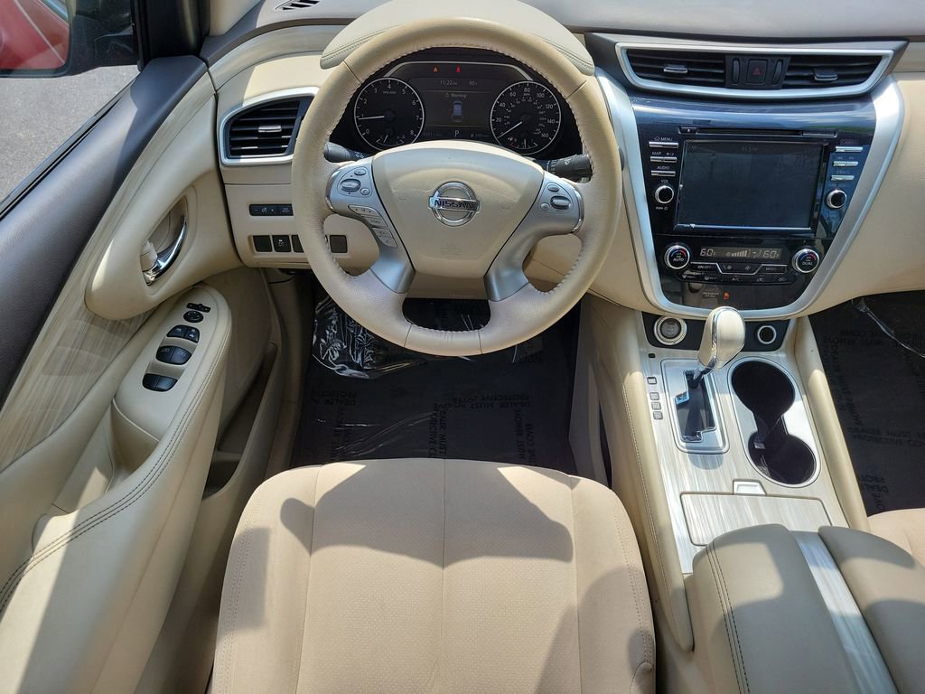 Used 2017 Nissan Murano SV image 14