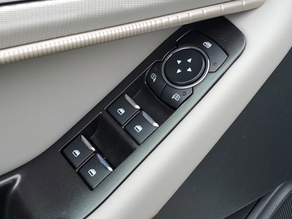 New 2026 Ford Explorer Active w/ Active Comfort Package image 25