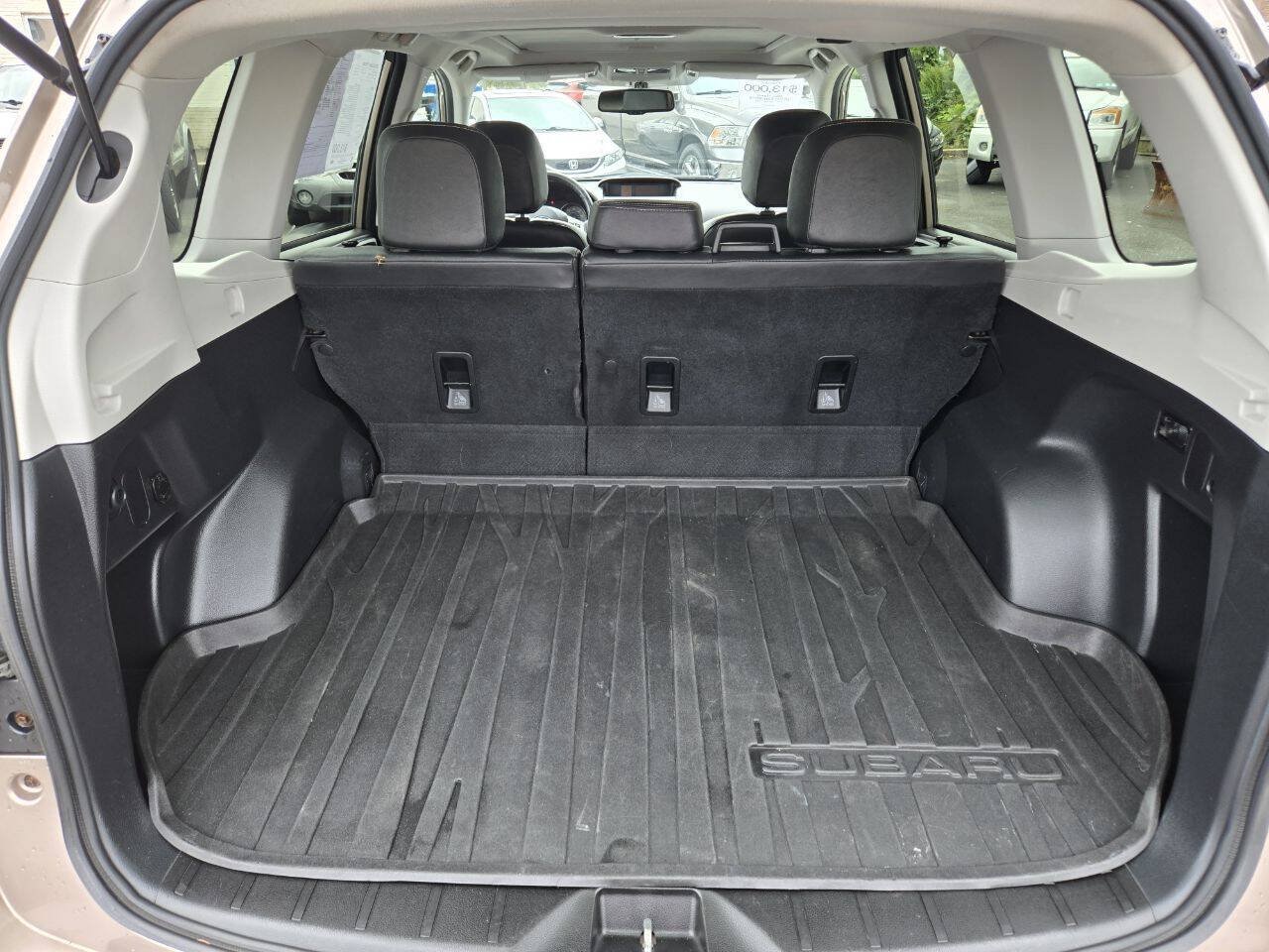 Used 2014 Subaru Forester 2.5i Limited AWD/4WD image 26
