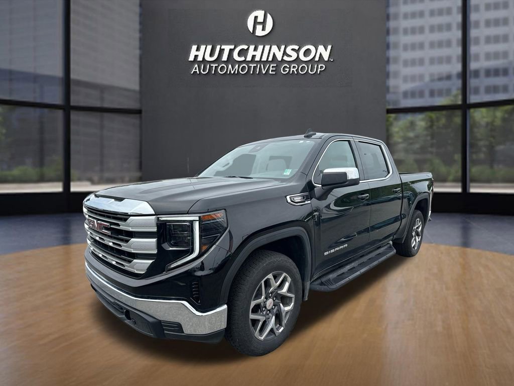 Certified 2025 GMC Sierra 1500 SLE image 3