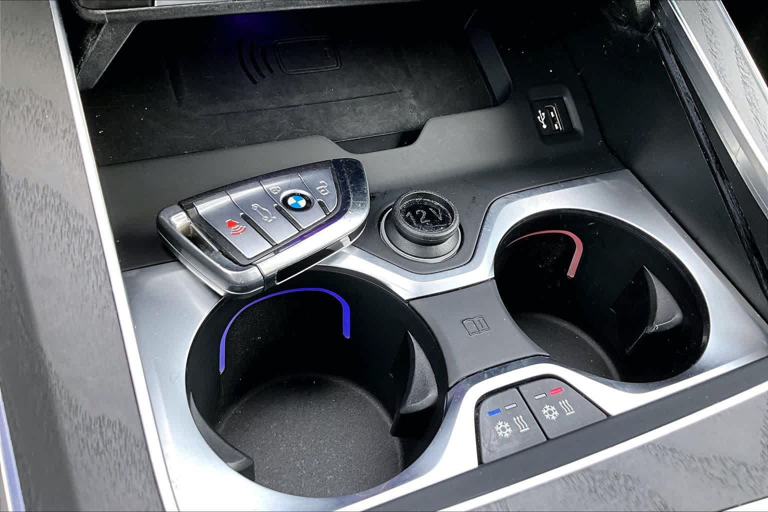 Used 2022 BMW X7 xDrive40i w/ Executive Package AWD/4WD image 22