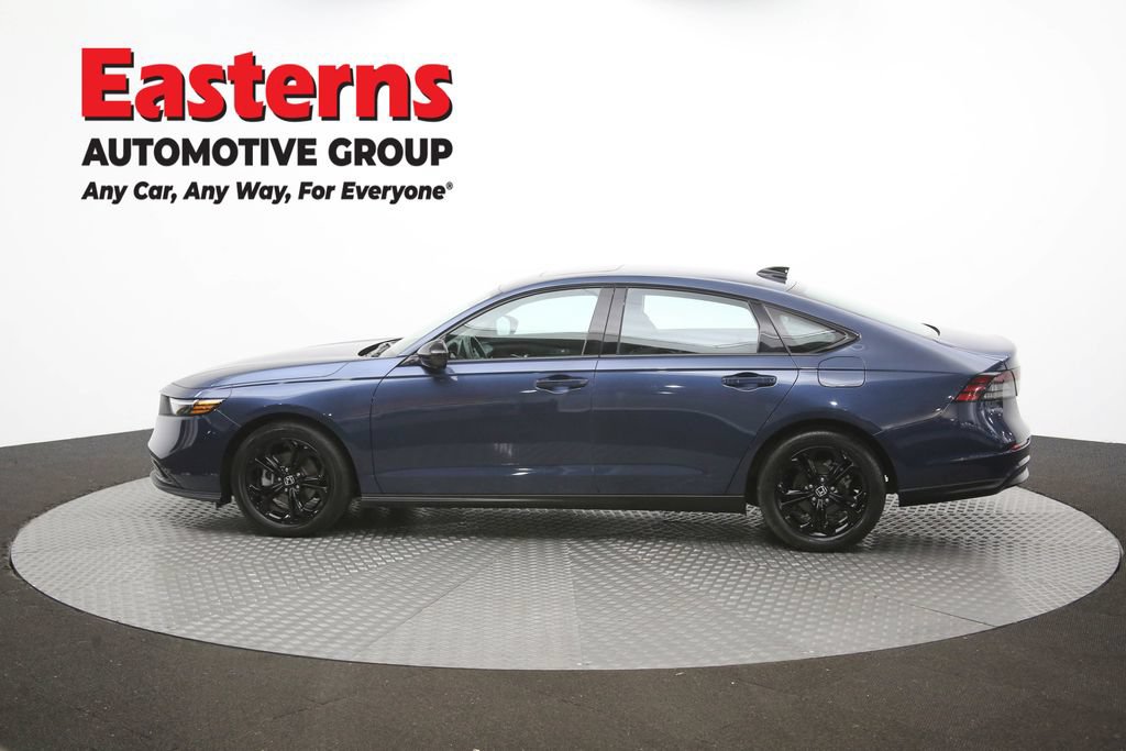Used 2025 Honda Accord SE image 61