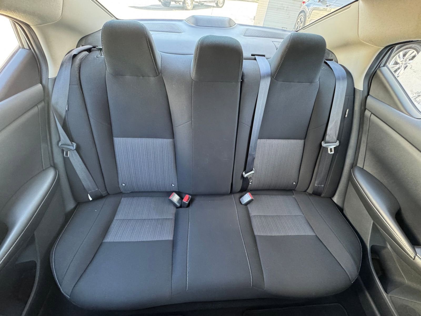 Used 2025 Nissan Sentra SV FWD image 37