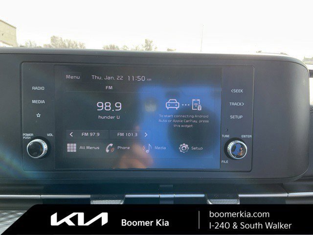 Certified 2024 Kia Carnival LX image 23