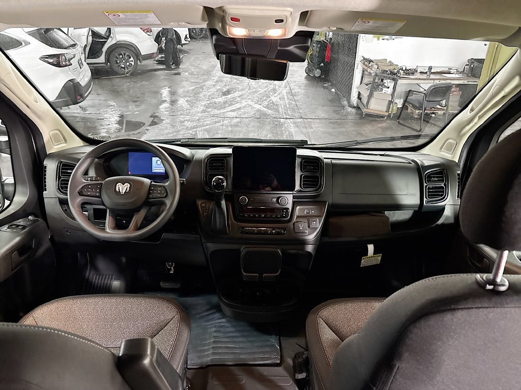 New 2026 RAM ProMaster 2500 w/ Premium Convenience Group FWD image 12