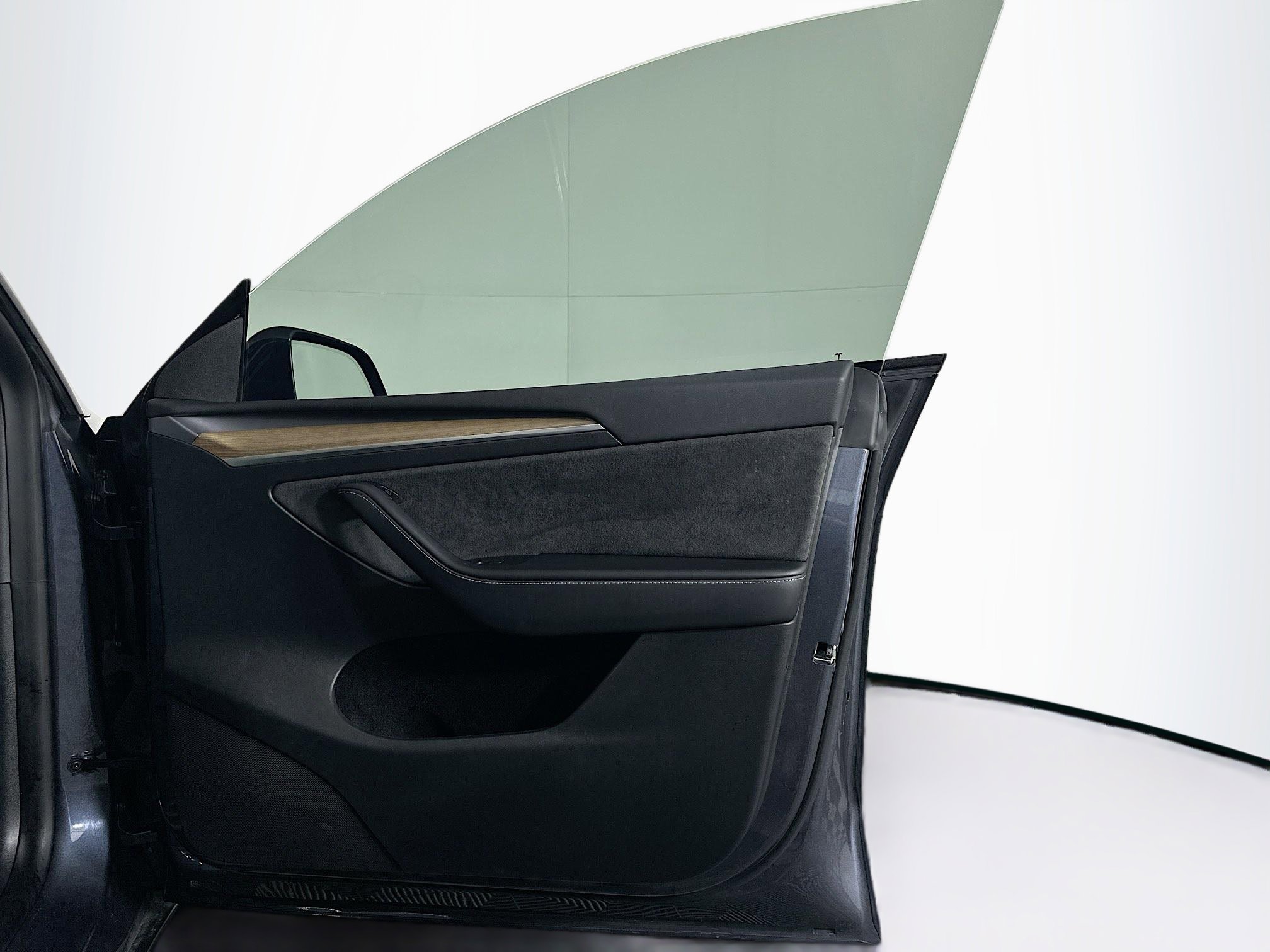 Used 2023 Tesla Model Y Performance image 32