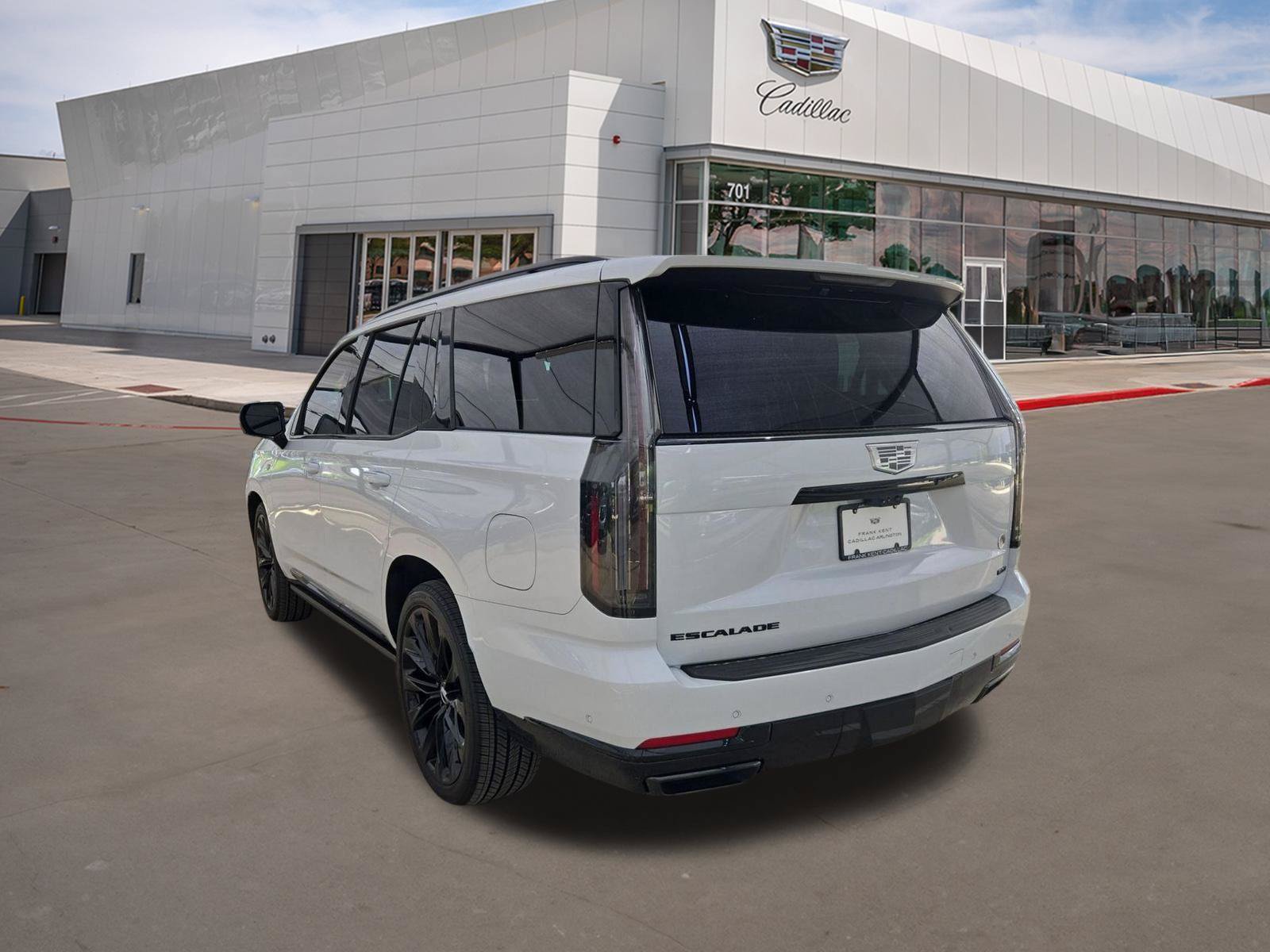 New 2026 Cadillac Escalade Platinum Sport w/ LPO, ONYX Package AWD/4WD image 4