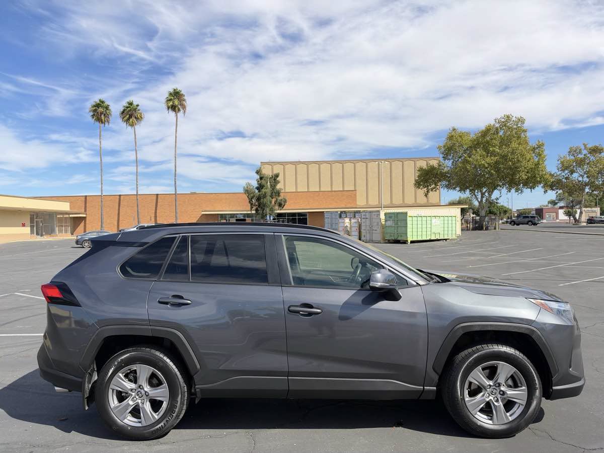 Used 2023 Toyota RAV4 XLE w/ Convenience Package AWD/4WD image 8