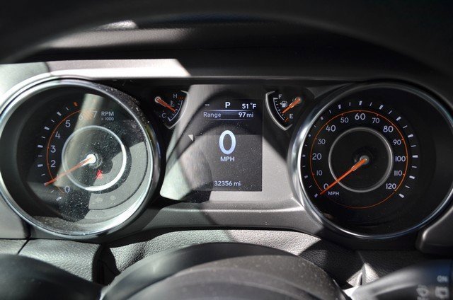 Used 2021 Jeep Wrangler Sport image 21