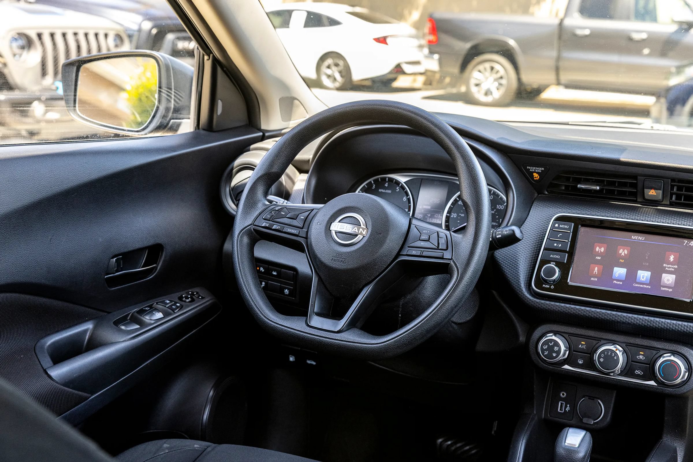 Used 2023 Nissan Kicks S FWD image 28