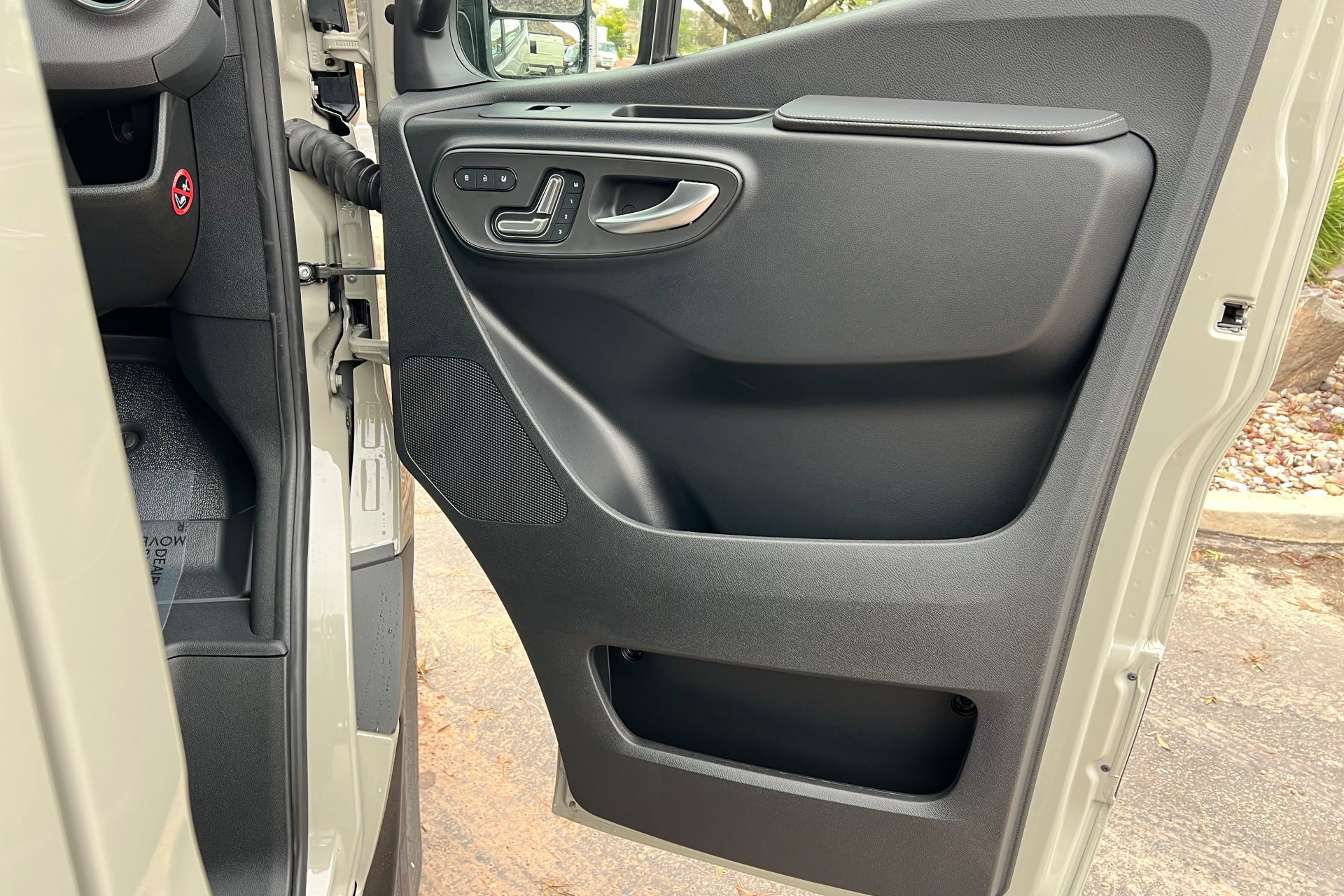 New 2026 Mercedes-Benz Sprinter 2500 image 21