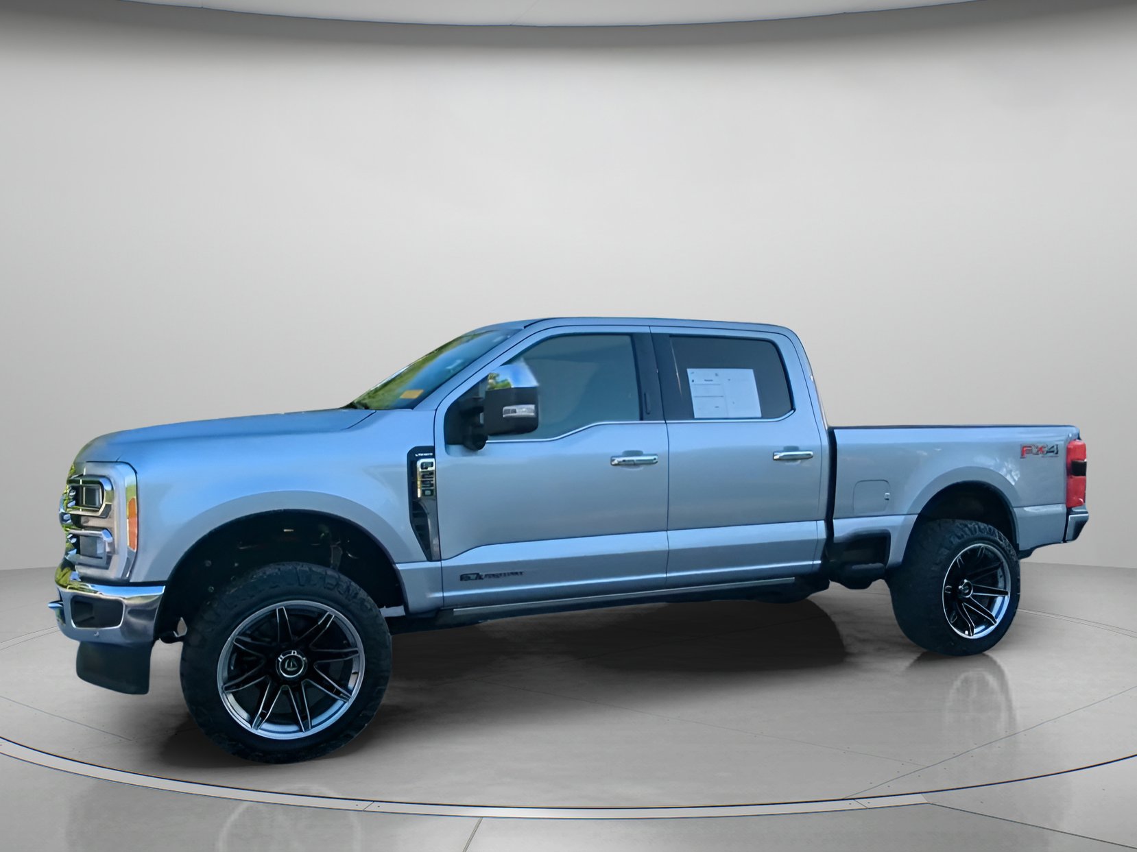 Certified 2023 Ford F250 Lariat w/ Lariat Ultimate Package AWD/4WD image 11