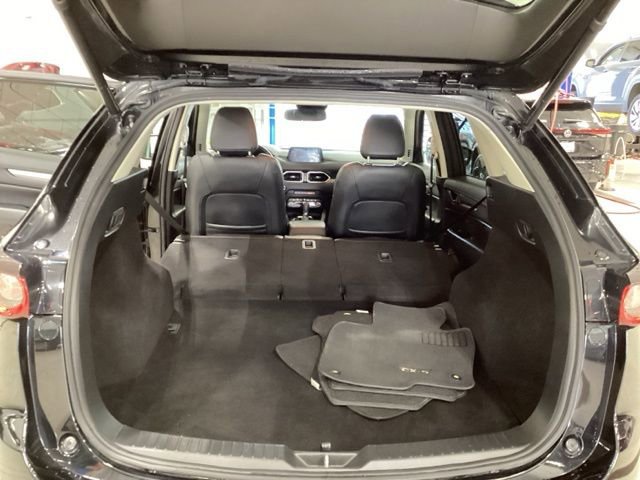 Used 2020 MAZDA CX-5 Touring image 16