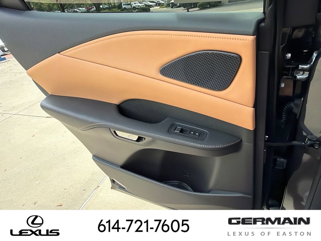 New 2026 Lexus RX 350 w/ Convenience Package AWD/4WD image 17
