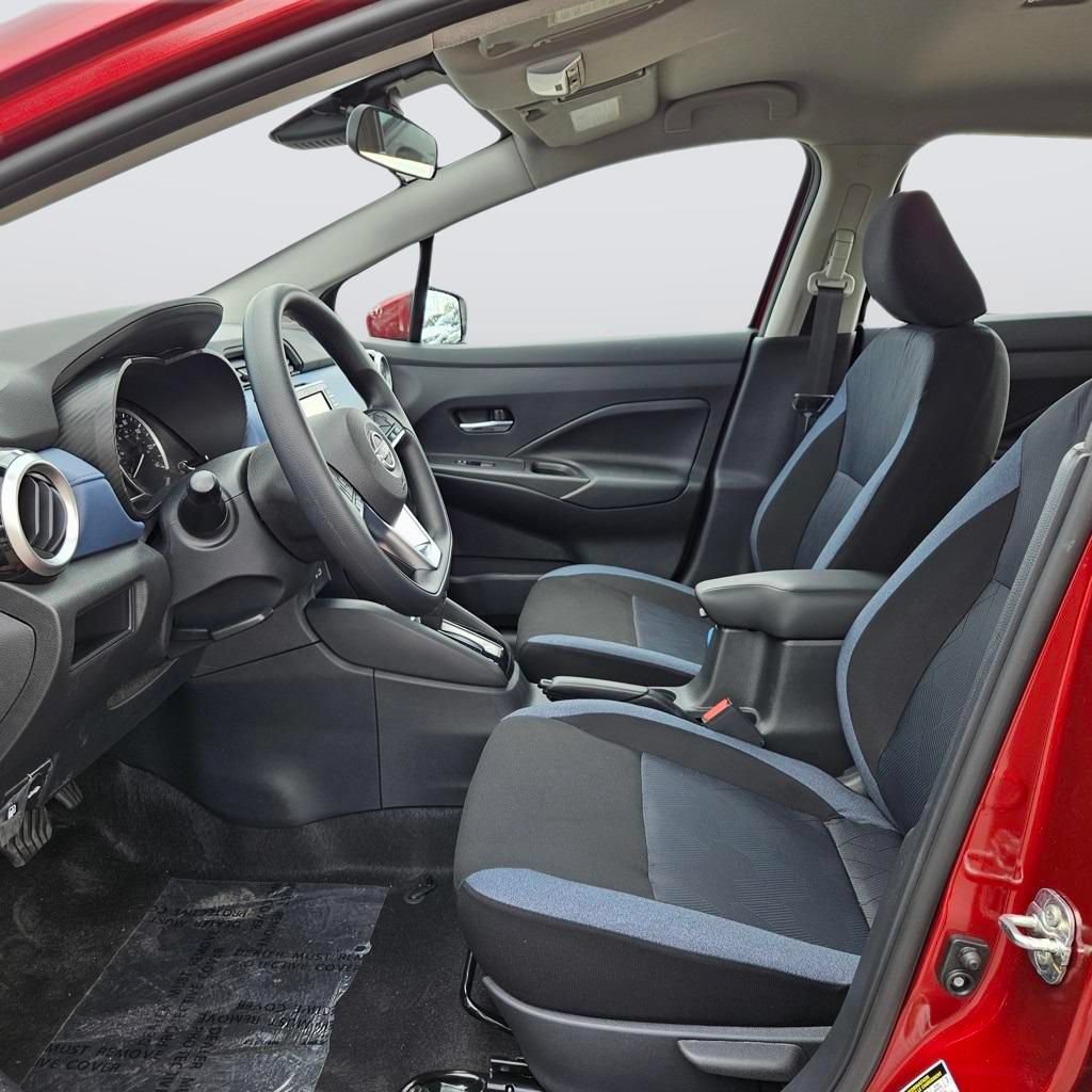 Used 2025 Nissan Versa SV w/ Trunk Package FWD image 10