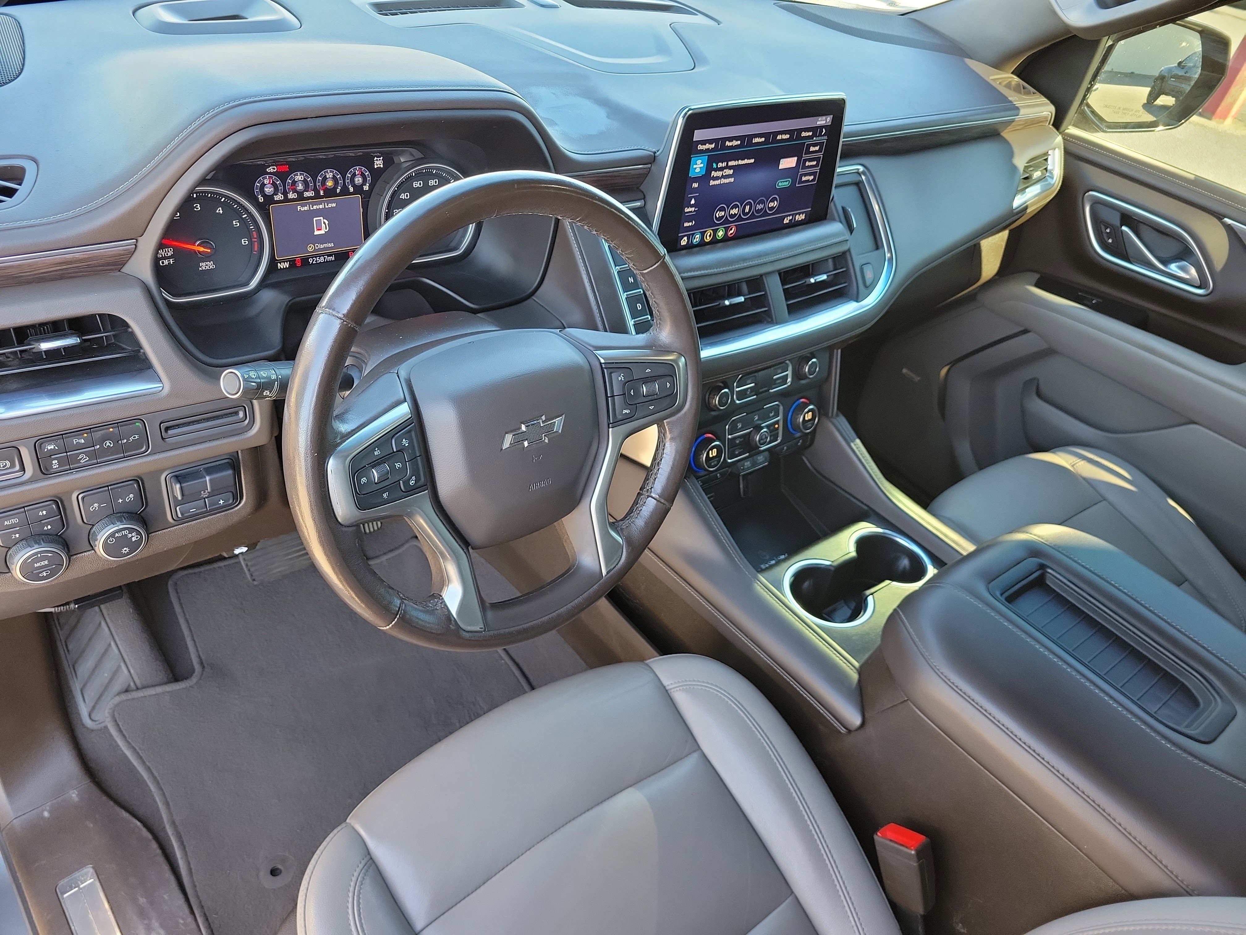 Used 2021 Chevrolet Tahoe Z71 w/ Z71 Off-Road Package image 13