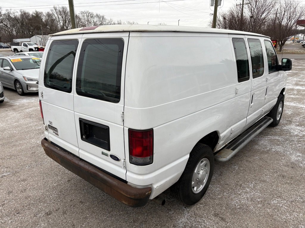 Used 2014 Ford E-250 and Econoline 250 E-250 w/ Power Group image 4