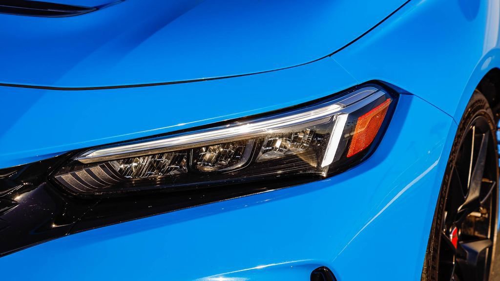 Used 2023 Honda Civic Type R image 5