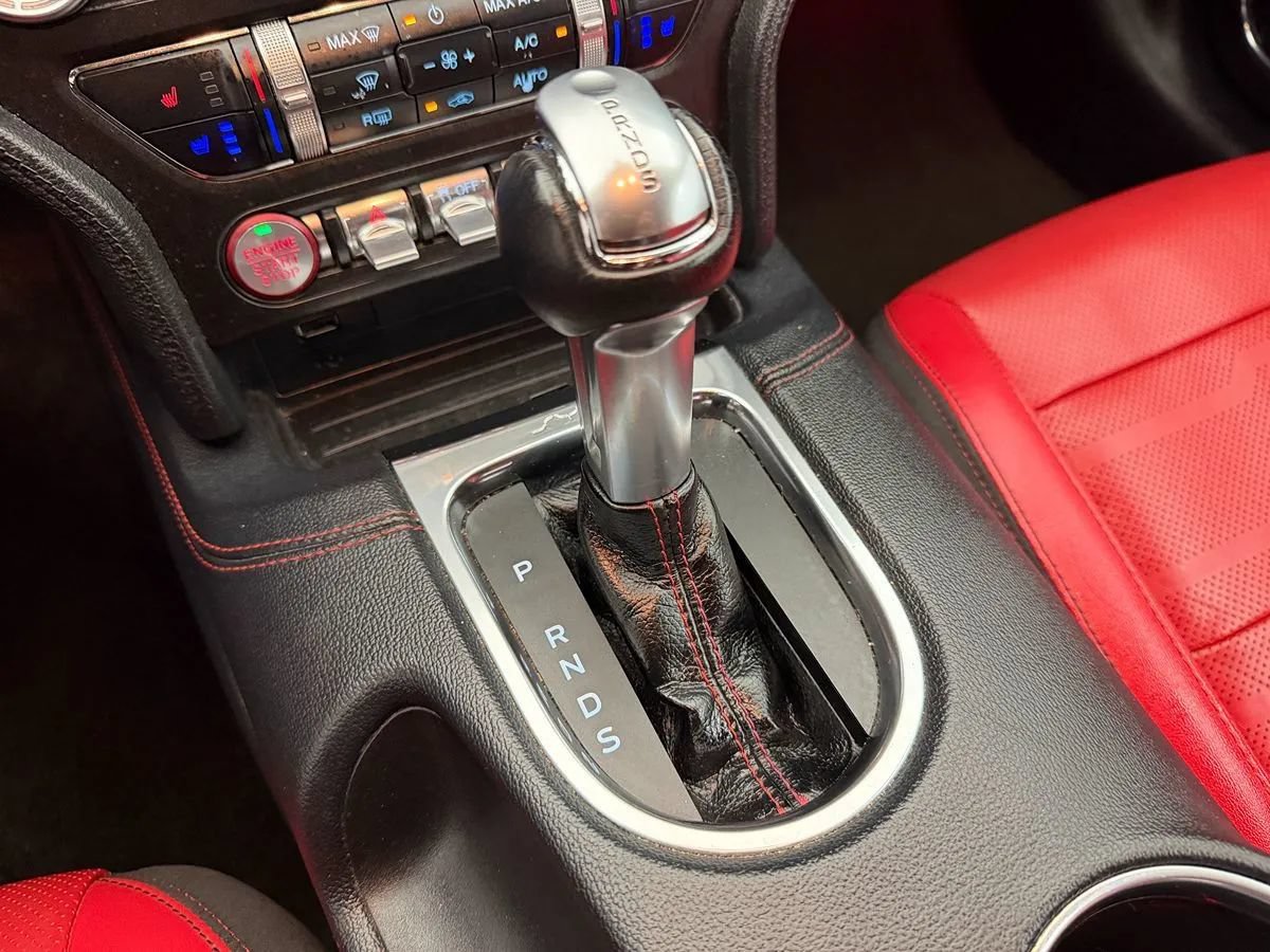 Used 2018 Ford Mustang Premium w/ Equipment Group 201A RWD image 38