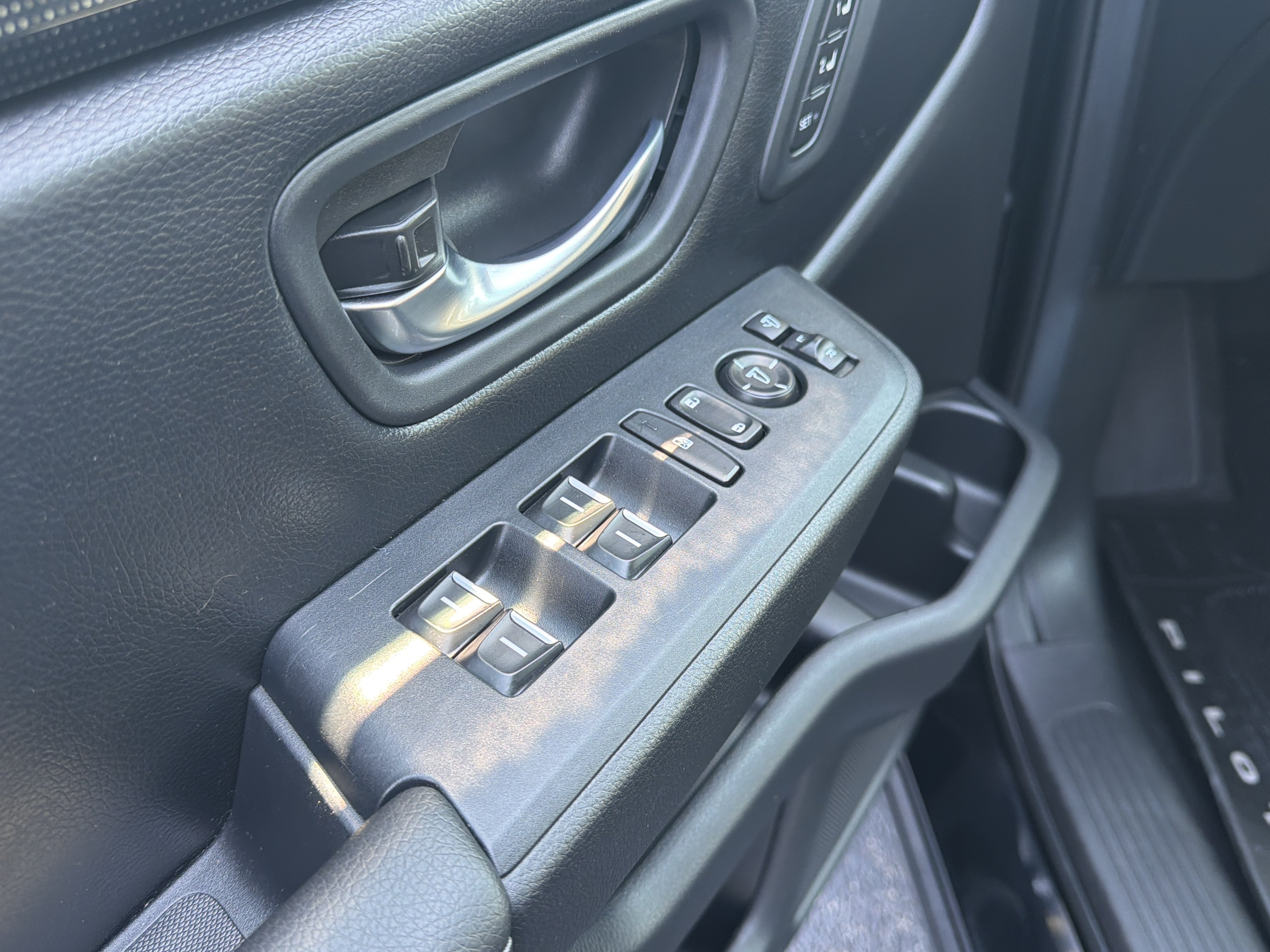 Certified 2024 Honda Pilot Elite image 23