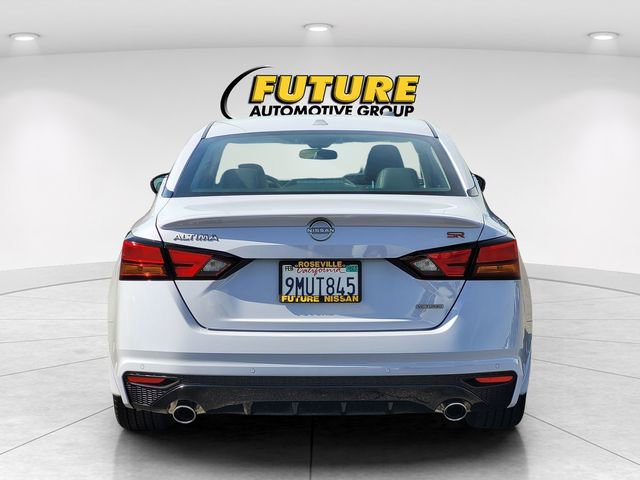 Used 2024 Nissan Altima 2.0 SR image 8