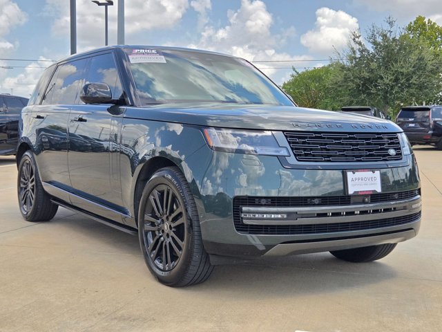 Used 2025 Land Rover Range Rover Long Wheelbase SE AWD/4WD image 3