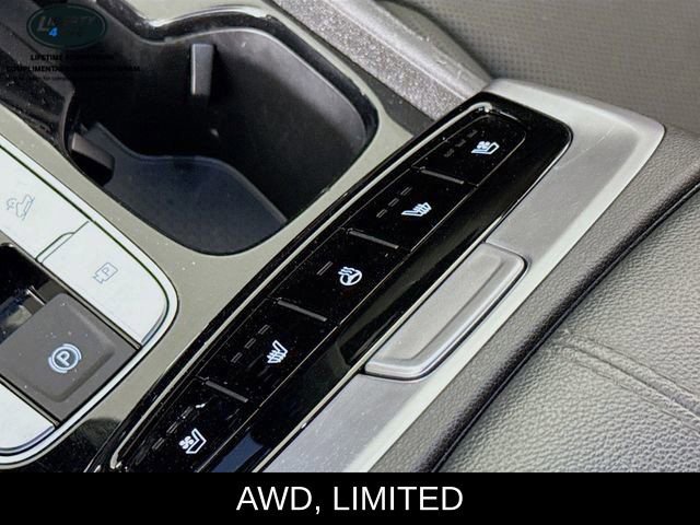 Used 2024 Hyundai Santa Cruz Limited image 21