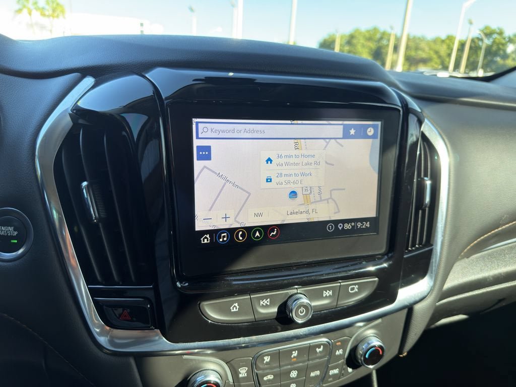 Used 2021 Chevrolet Traverse LT w/ LT Premium Package FWD image 29