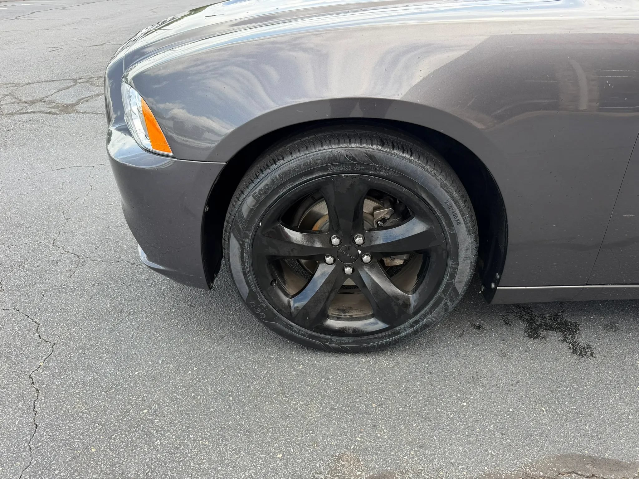 Used 2014 Dodge Charger SXT w/ Blacktop Package RWD image 23