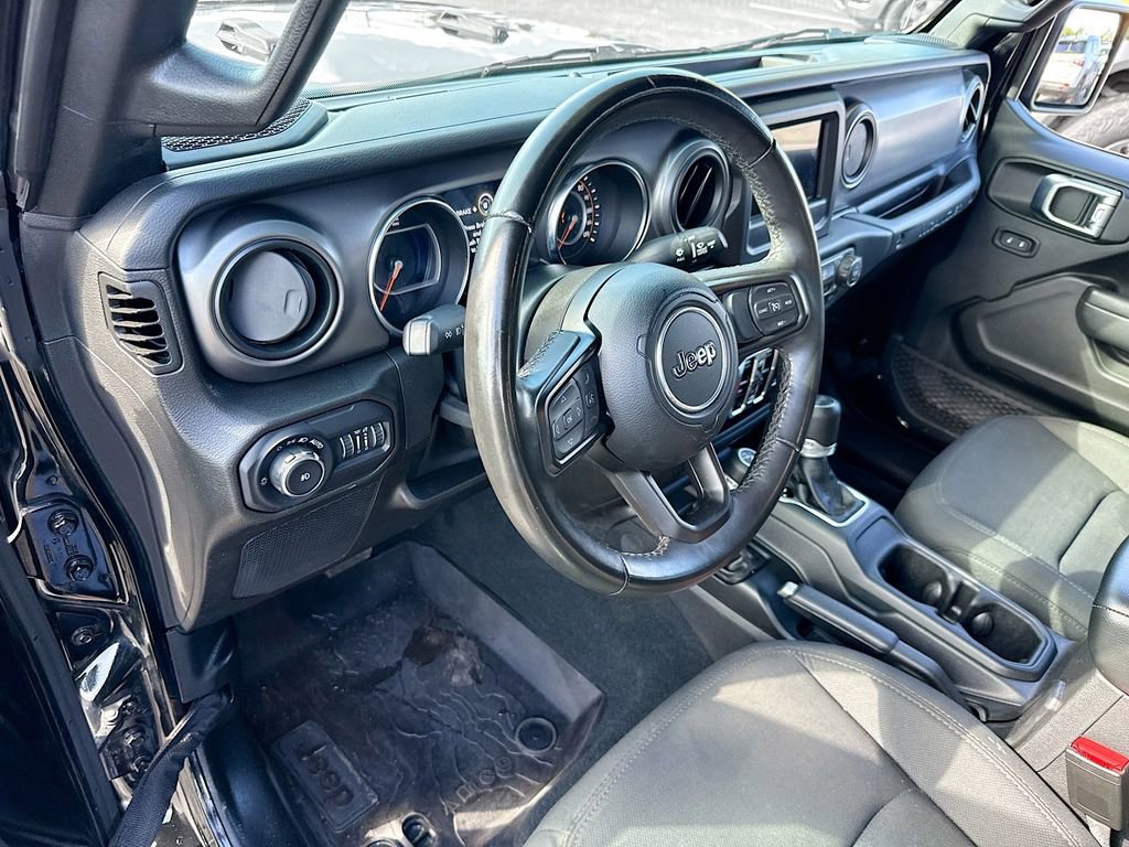 Used 2022 Jeep Wrangler Unlimited Sport AWD/4WD image 10