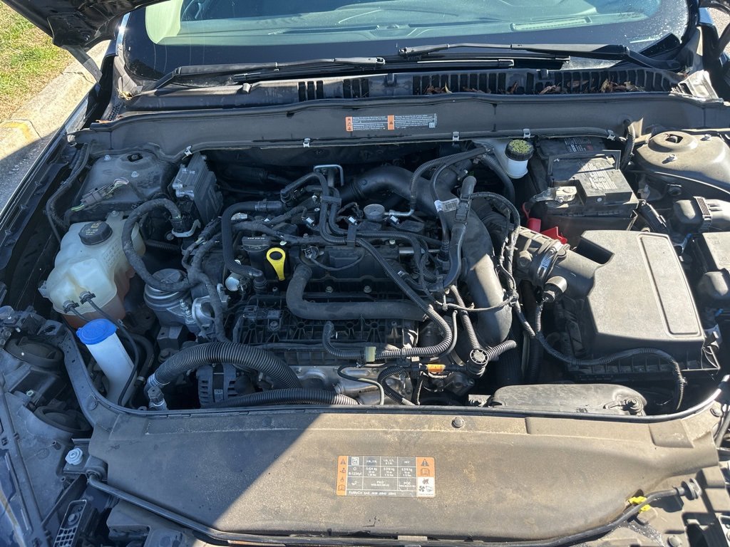 Used 2020 Ford Fusion SE image 13