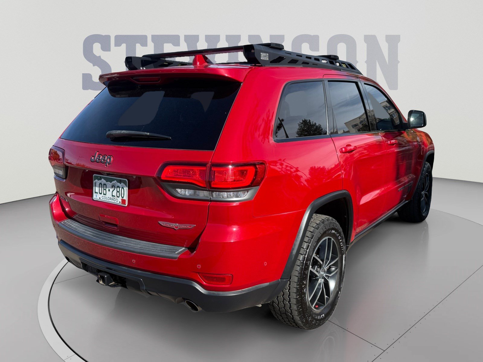 Used 2018 Jeep Grand Cherokee Trailhawk w/ Trailhawk Luxury Group AWD/4WD image 5