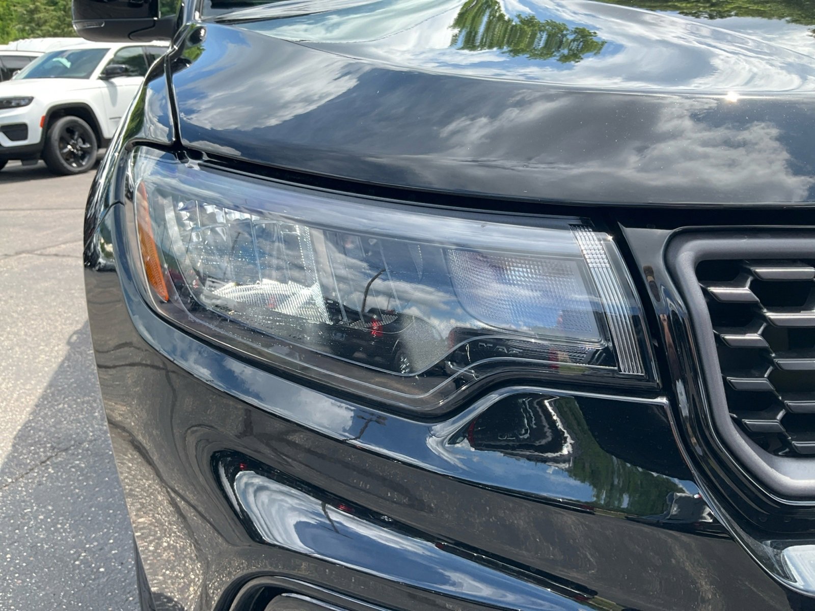 New 2025 Jeep Compass Limited w/ Sun & Sound Group image 30