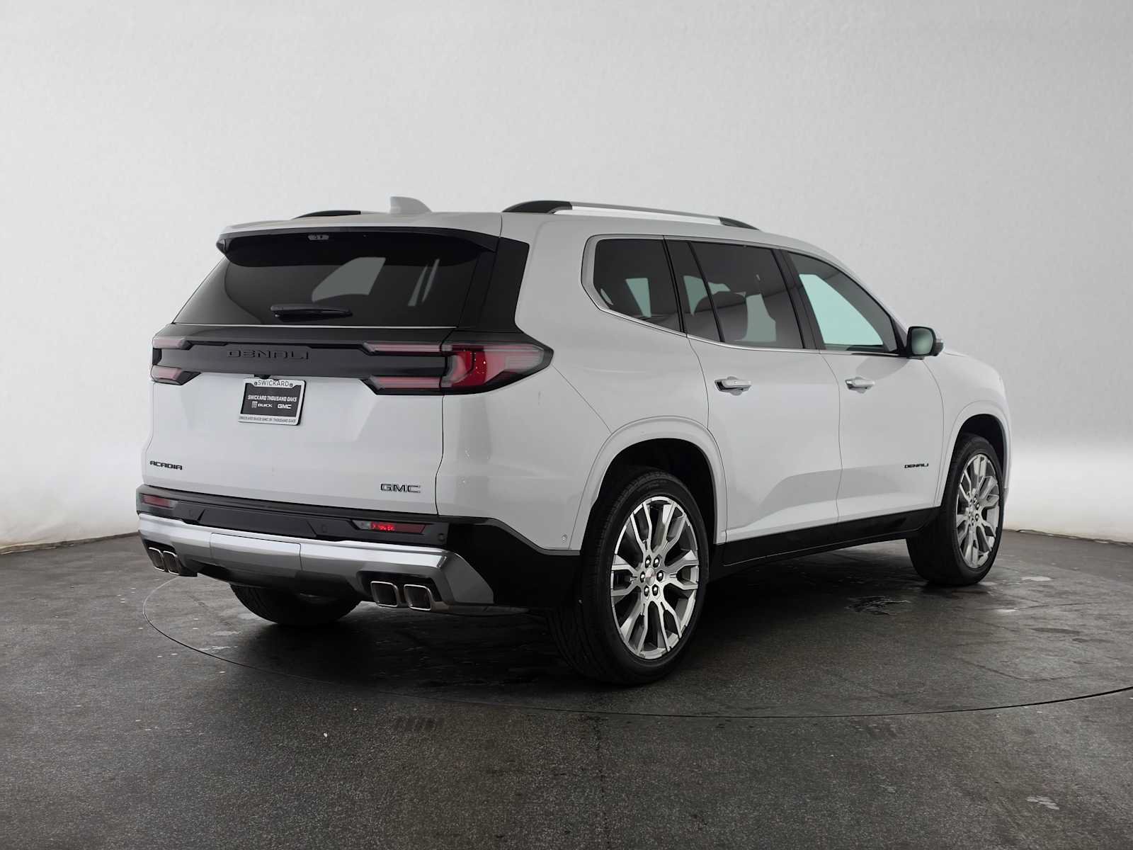 New 2027 GMC Acadia Denali w/ LPO, Black Badging Package FWD image 3