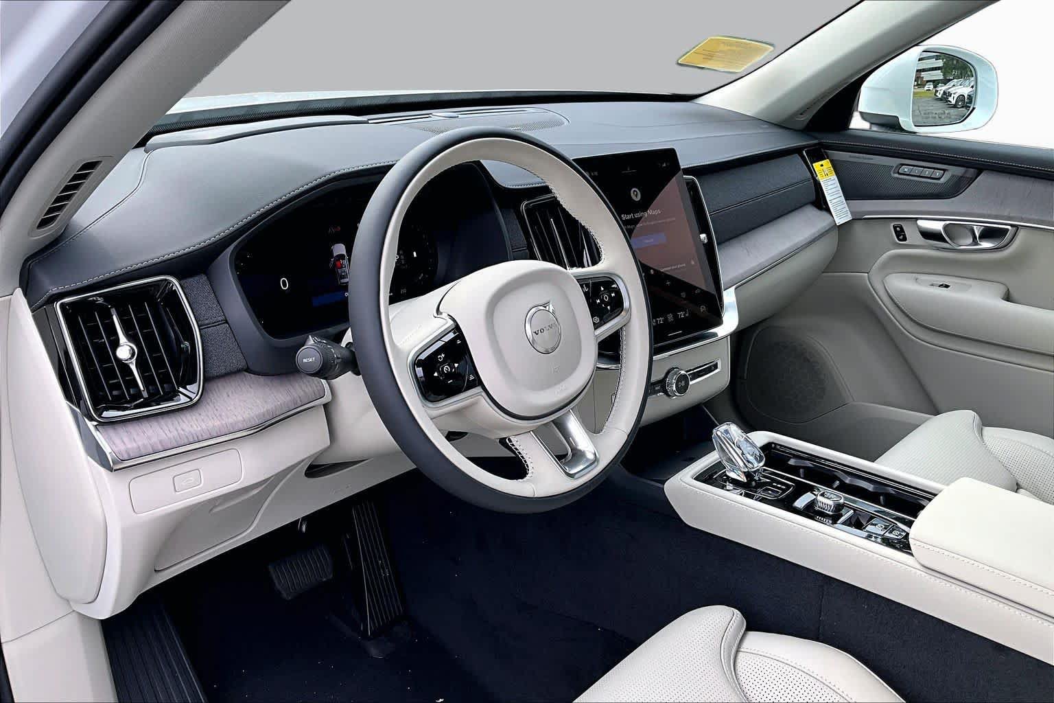 New 2026 Volvo XC90 B6 Ultra w/ Protection Package AWD/4WD image 9