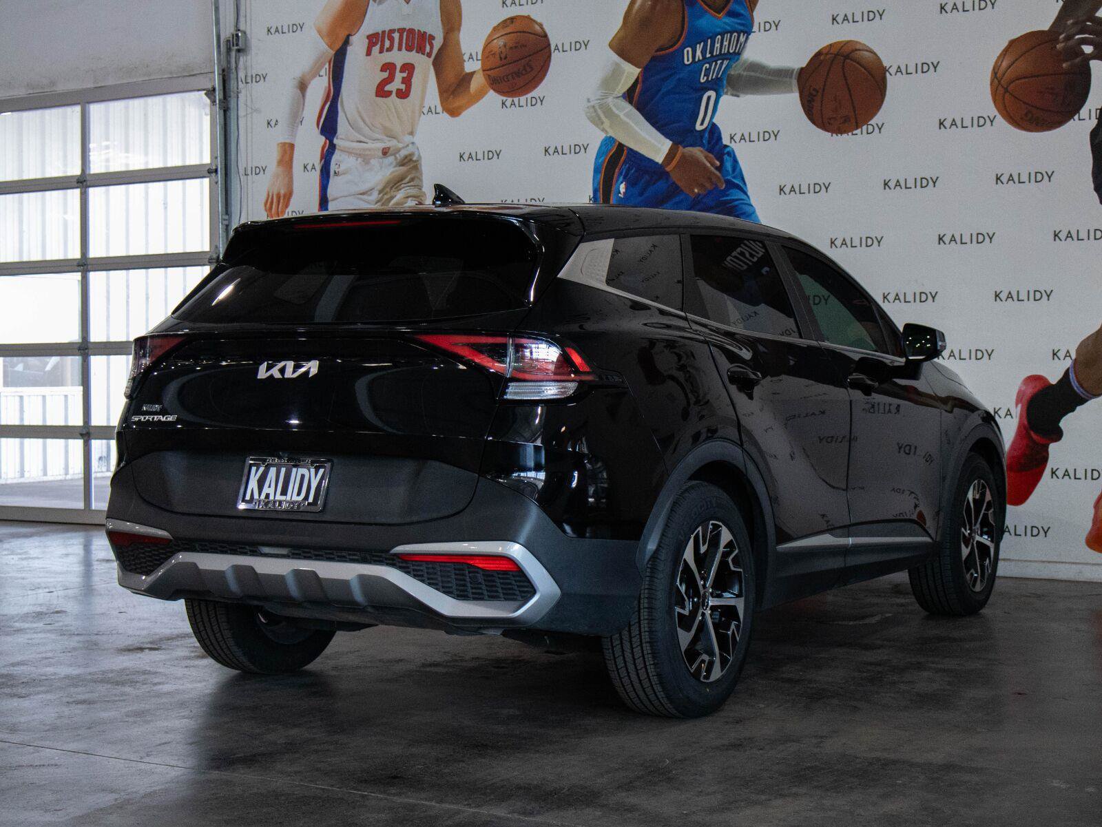 Used 2023 Kia Sportage EX FWD image 25