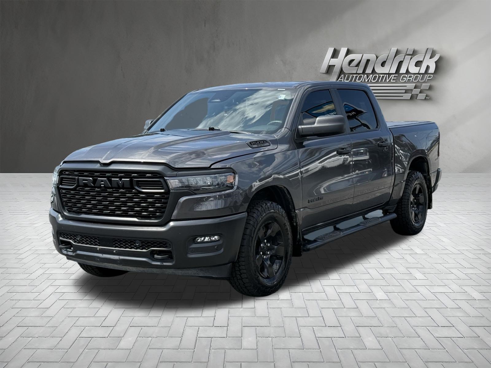 Used 2025 RAM 1500 Warlock AWD/4WD image 5