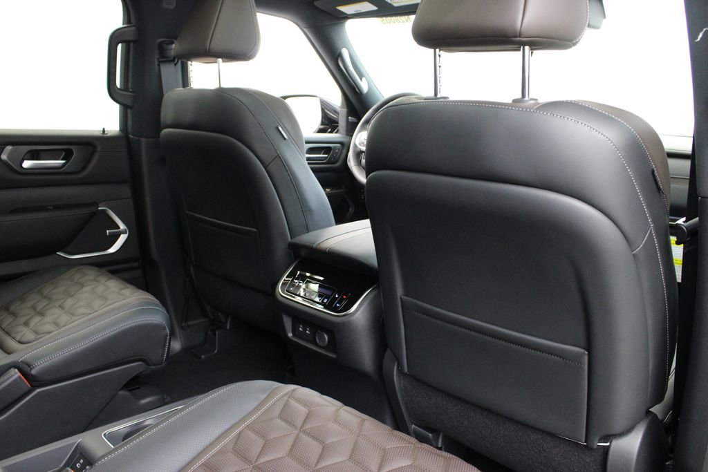 New 2026 Nissan Armada Platinum Reserve image 23