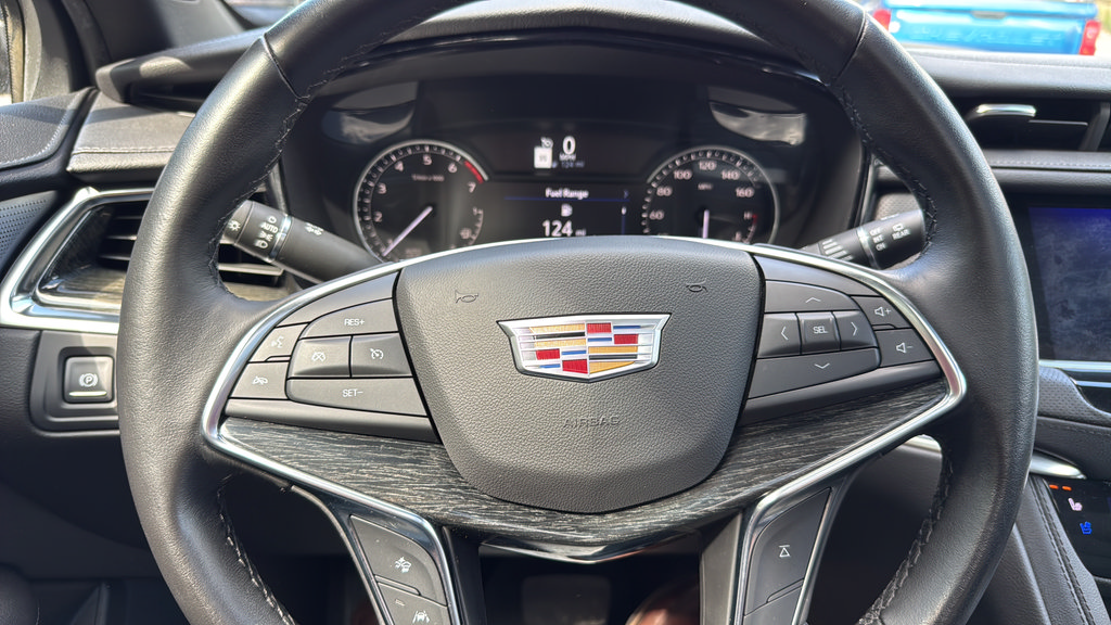 Used 2021 Cadillac XT5 Premium Luxury AWD/4WD image 23