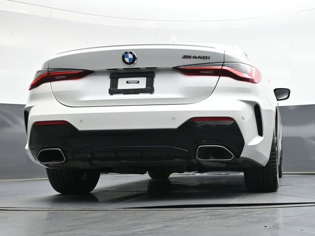 Used 2022 BMW M440i Coupe w/ Premium Package image 32