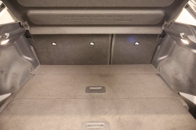Used 2023 Nissan Ariya FWD image 26