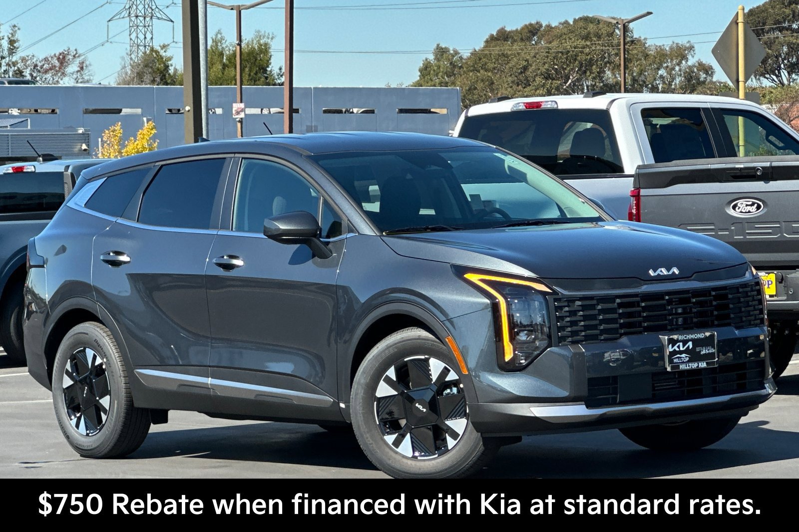 New 2027 Kia Sportage LX FWD image 2