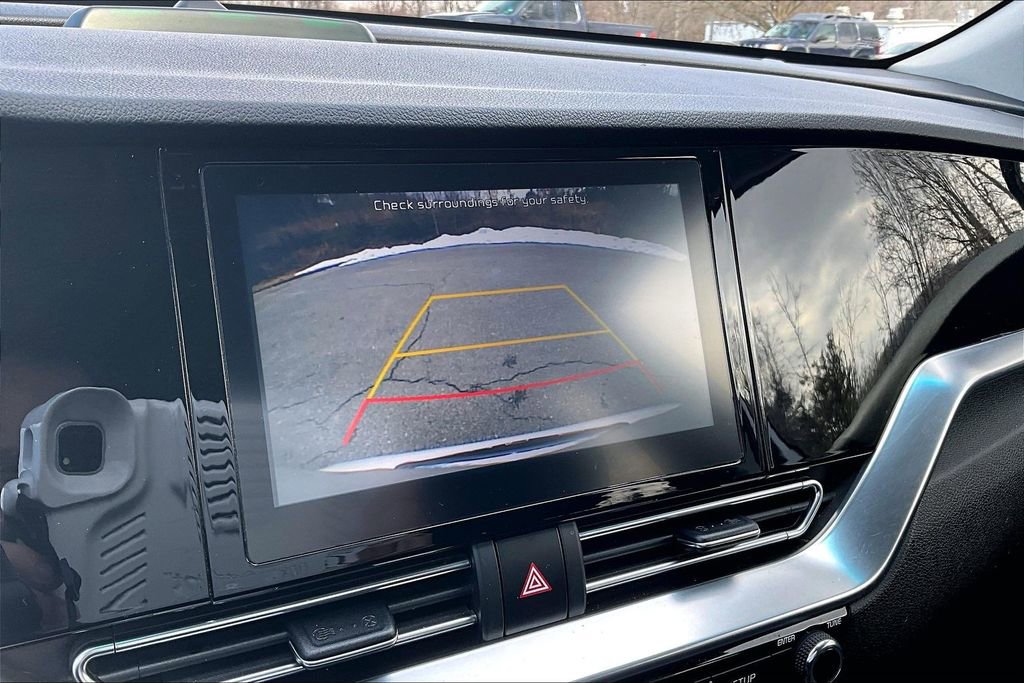 Used 2020 Kia Niro LXS image 14