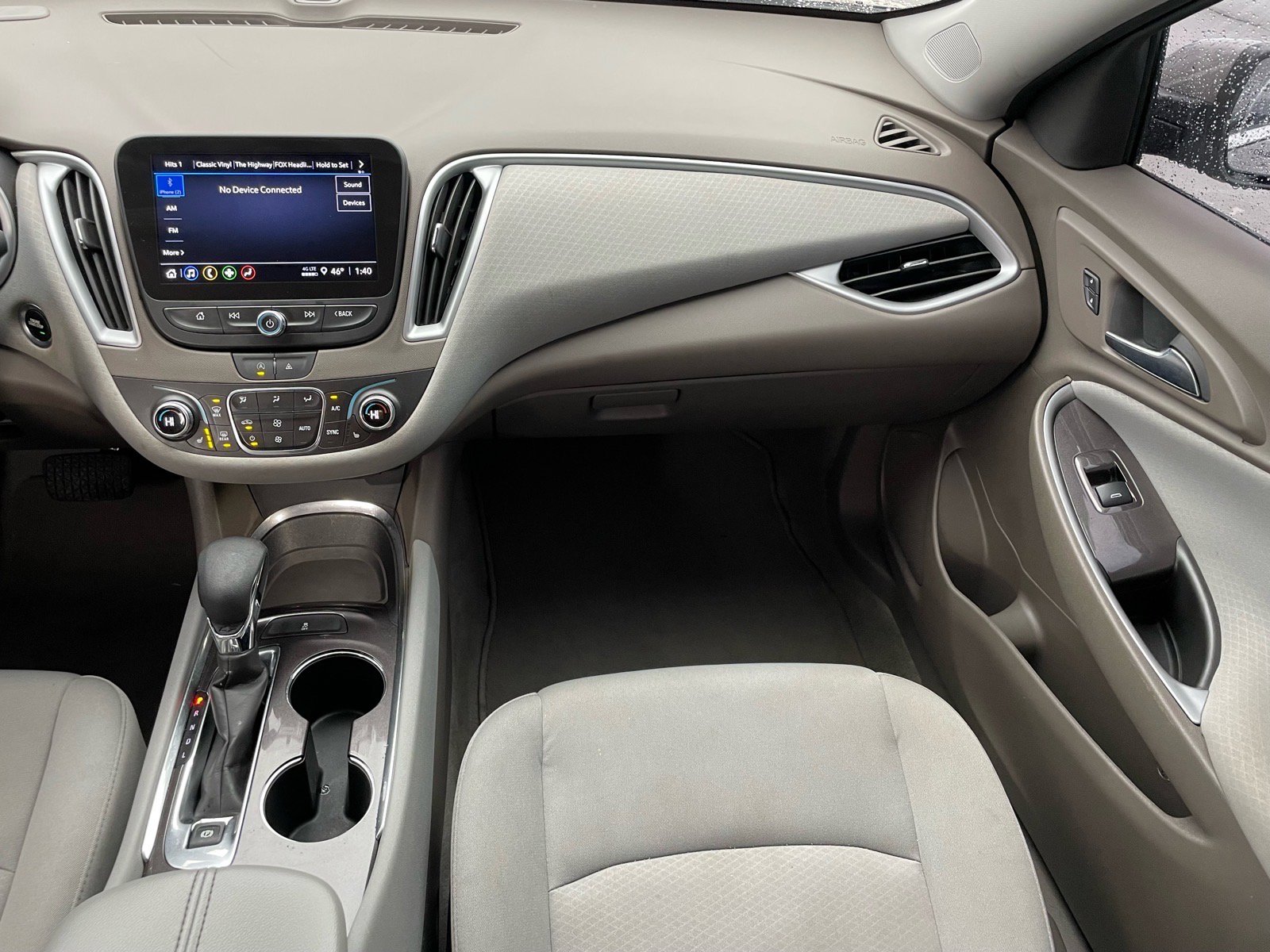 Used 2023 Chevrolet Malibu LT FWD image 17