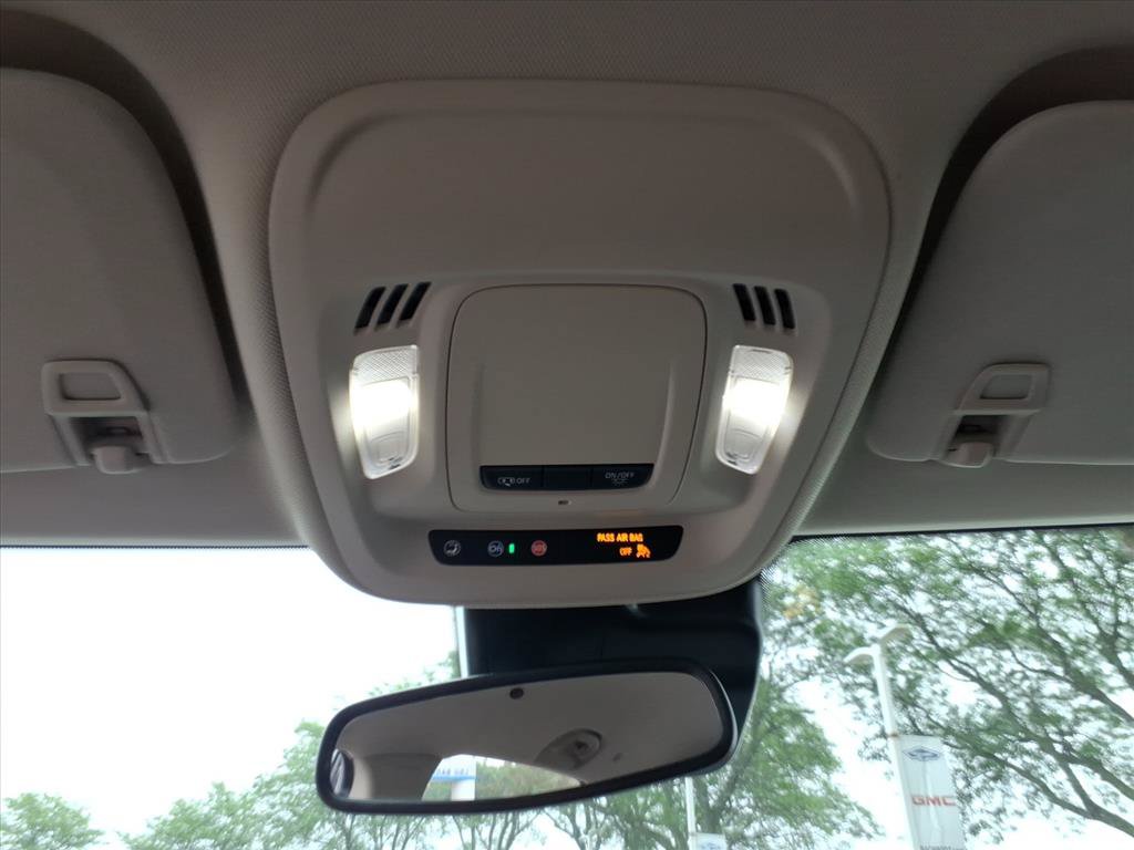 Used 2023 Buick Envision Essence FWD image 23