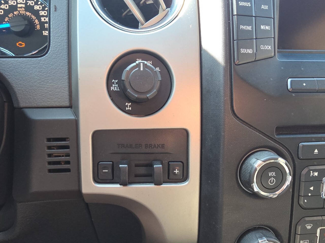 Used 2013 Ford F150 XLT w/ Luxury Equipment Group AWD/4WD image 27